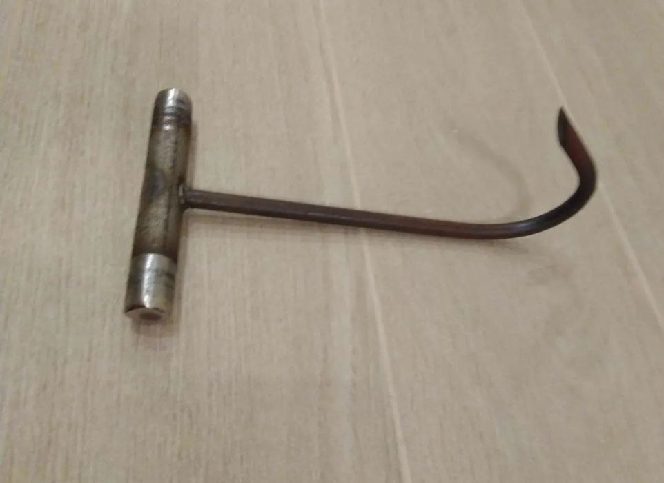 Крючки для мяса. Пруток 10 мм