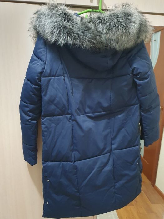 Продам женскую куртку