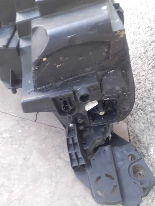 Фар за Пвжо втора употреба