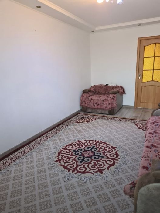 Продается квартира 3 комн. 63кв метр торг