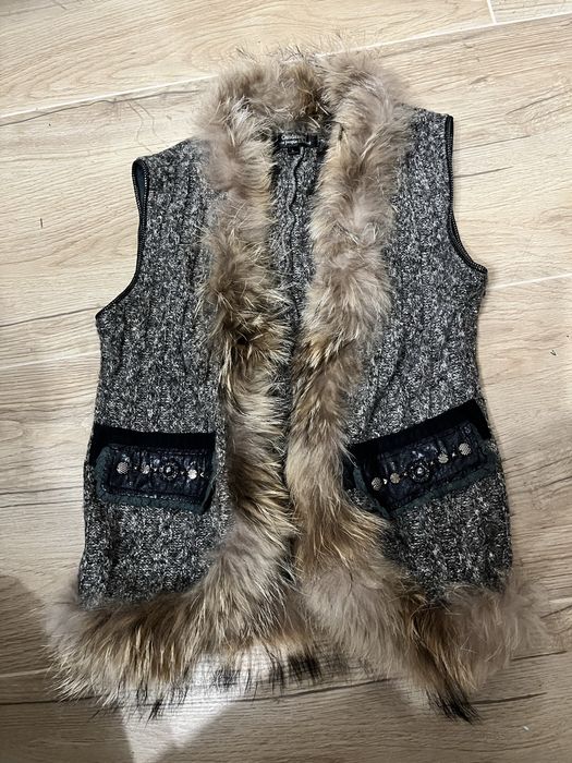 Елек с естествен мех лисица