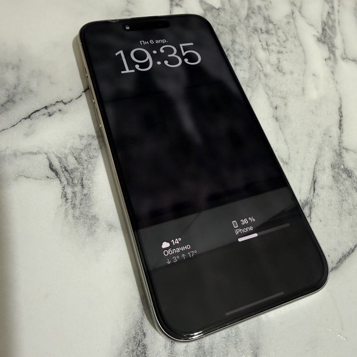 Продам айфон 15 про макс ,256гб