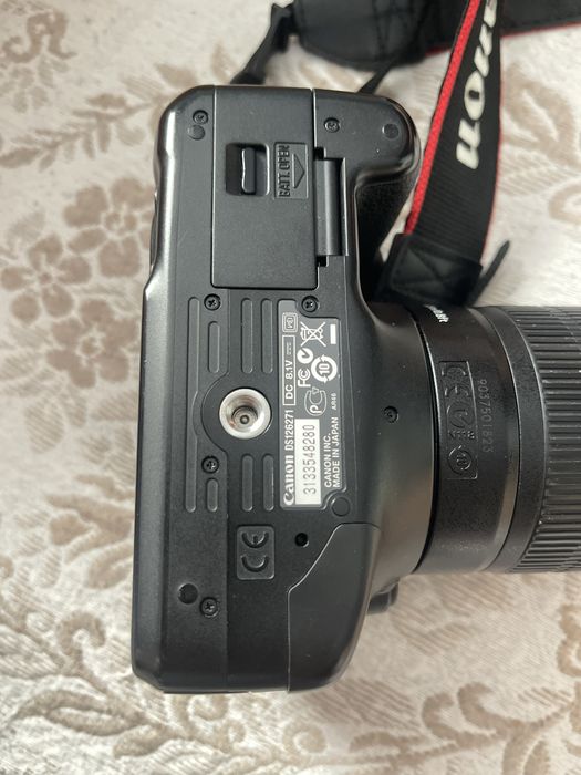 Продаётся фотоаппарат