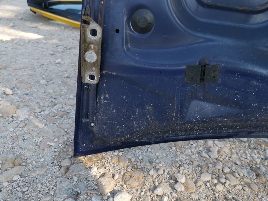 Преден капак за Дачиа Сандеро 06-10 г.