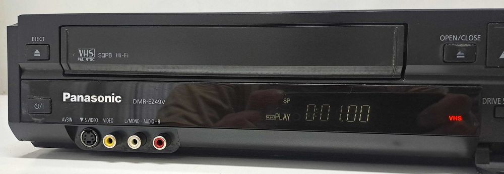 Panasonic DMR-EZ49V HDMI Combo VHS DVD Rec Telec pt Amplificator
