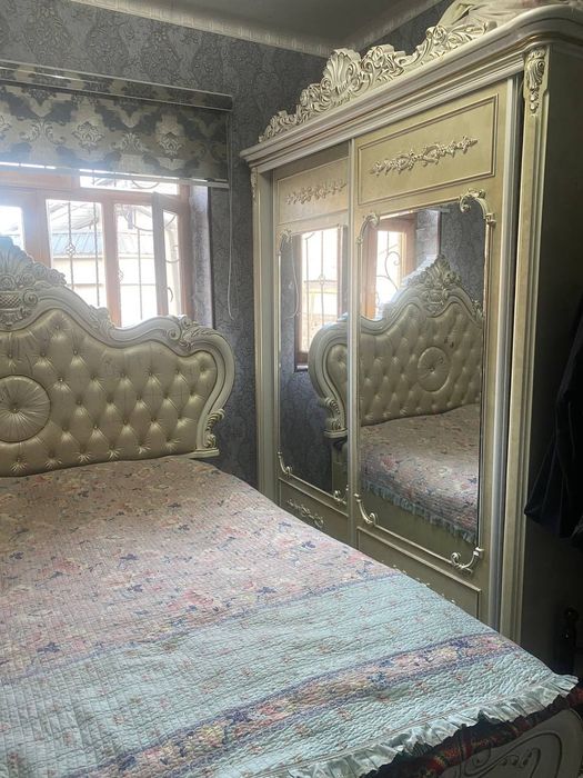 Yotoqxona mebeli sotiladi,holati judayam yaxshi,