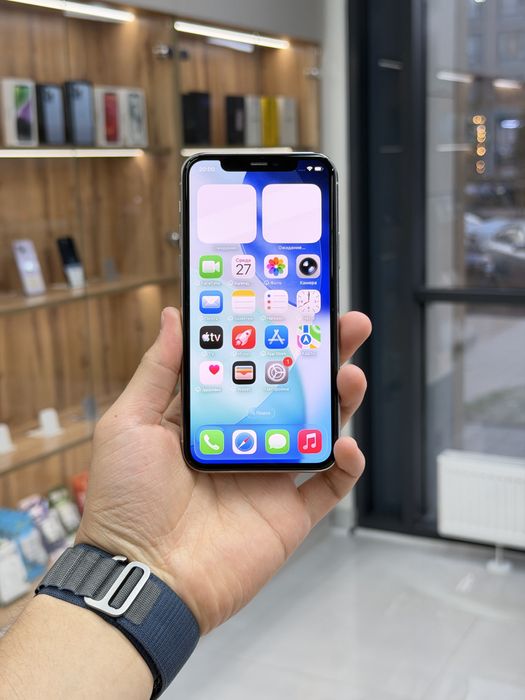 iPhone 11 Pro 64 gb | iStatus