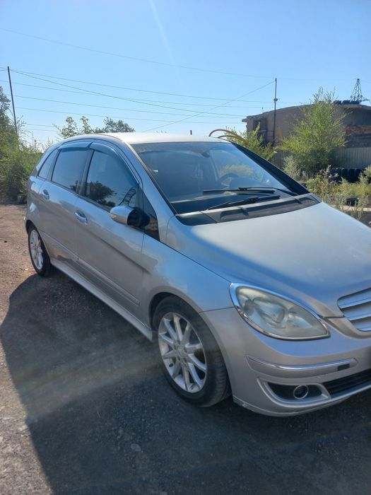 Продам мерс B 200