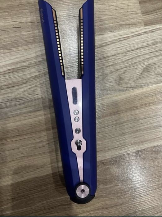 Преса Dyson Corrale Vinca Blue/Rosé – Лимитирана серия, като нова!