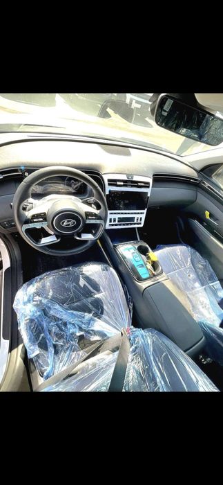 Хундай Туксон 2.5 LONG Full нахт ва GMга бартир