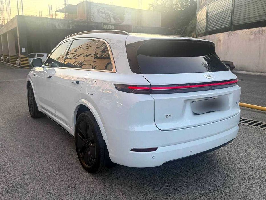 Lixiang L7 Ultra naxt va xalol nasiya