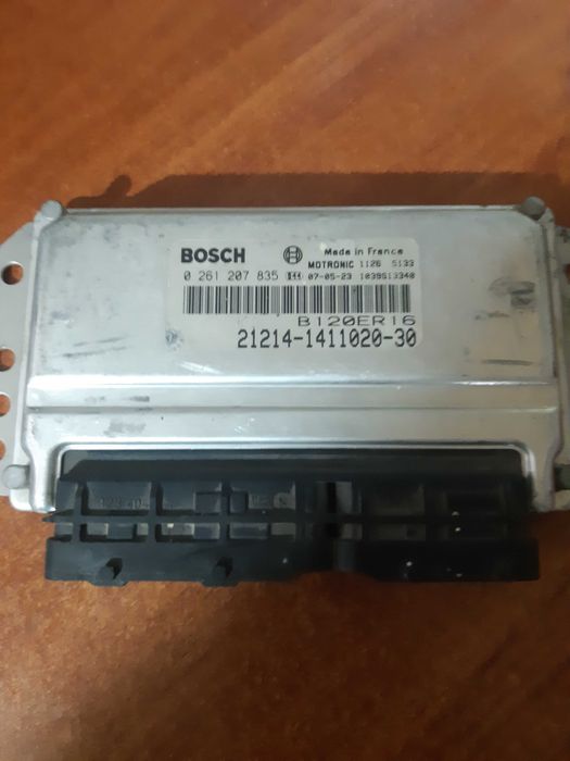 ЭБУ Гранта Калина Приора.