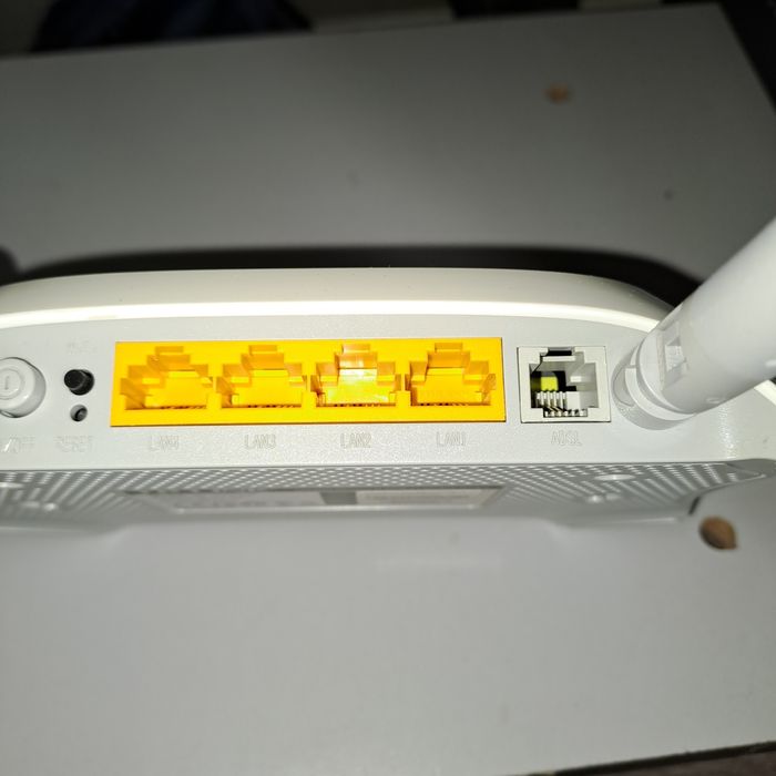 Продам вай фай роутеры билаин и казтелеком