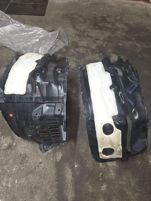 Подкрылки оригинал TLC 300