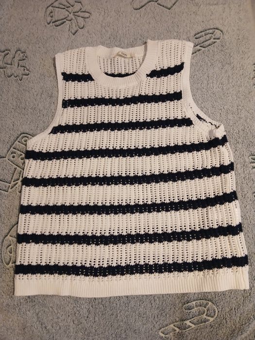 Vesta tricotată Colin's, dama