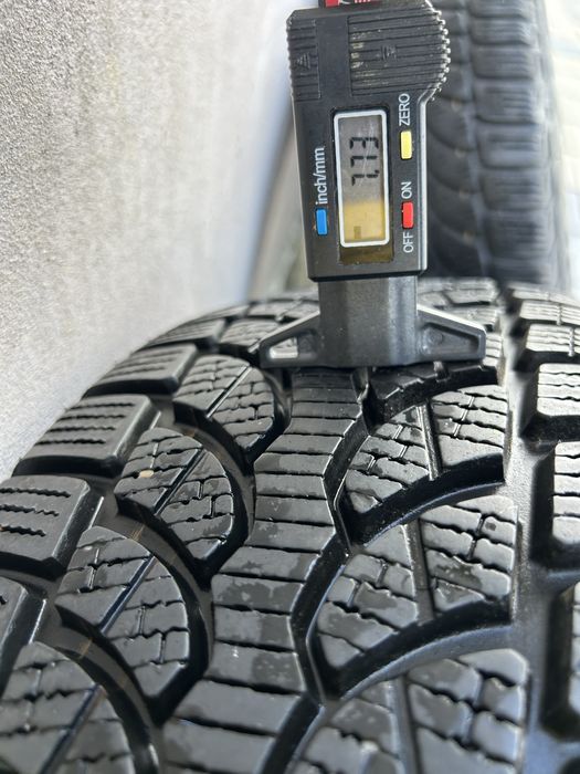 Roti Audi 215 65 R16 iarna audi Q3