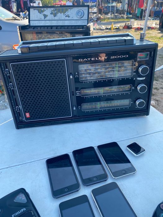 Radio Grundig Satellit 2000