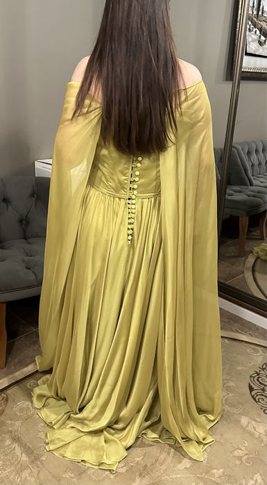 Платье вечернее рпзмер Л - ХЛ