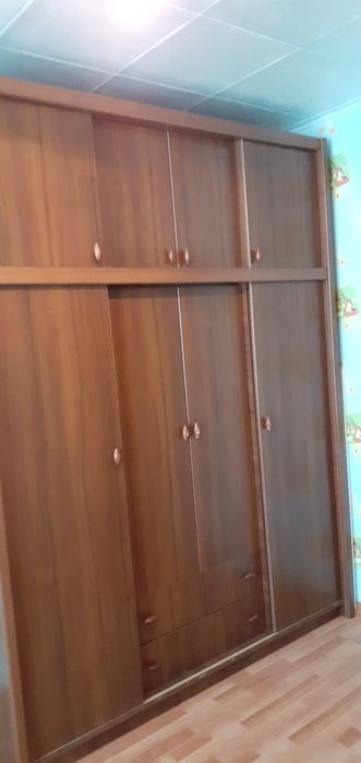 Продам шкаф новый