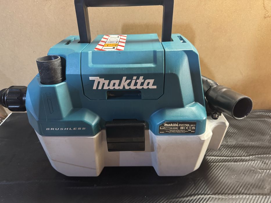 Scule profesionale 18 V Makita