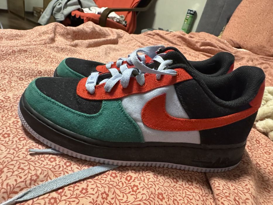 Обувки Super Mario