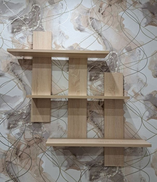 Настенная полка для книг