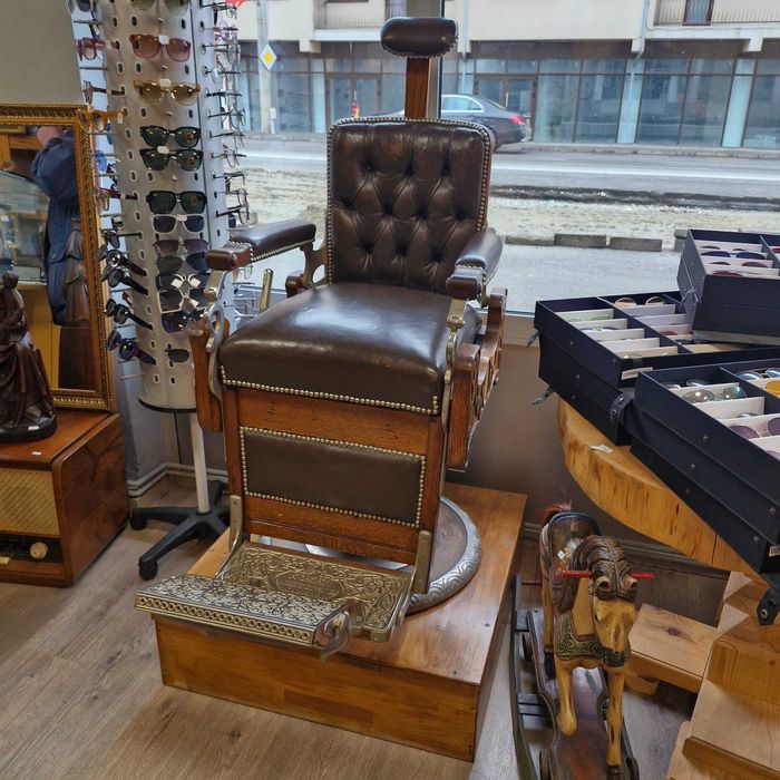 Liquid Money vinde - Scaun frizerie vintage Koken “Congress One-Lever”