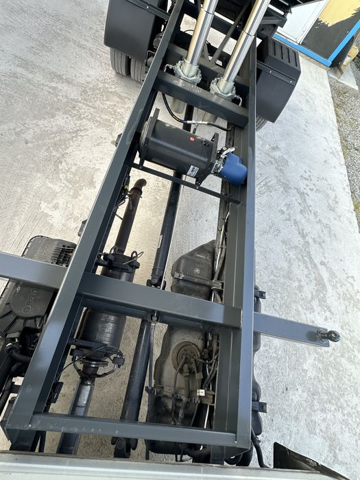 Iveco Daily 3.0D! Basculabil 3 Parti!Categoria B