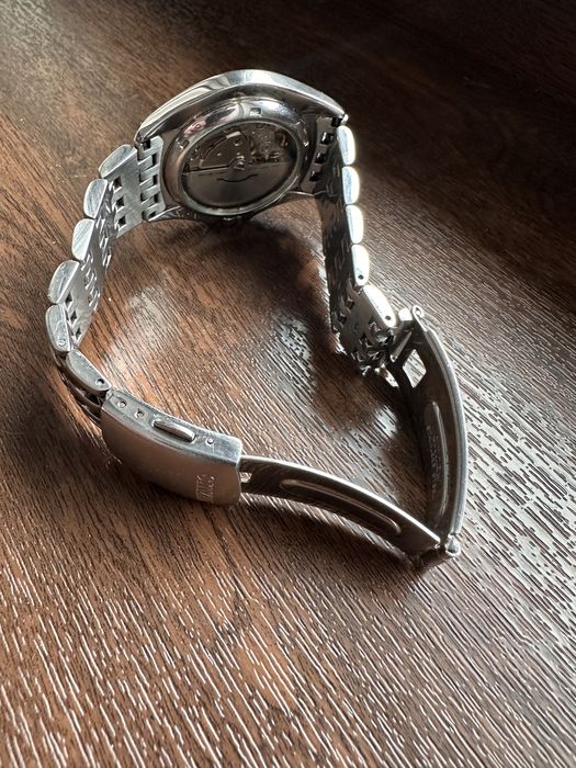 Ceas Citizen Sapphire