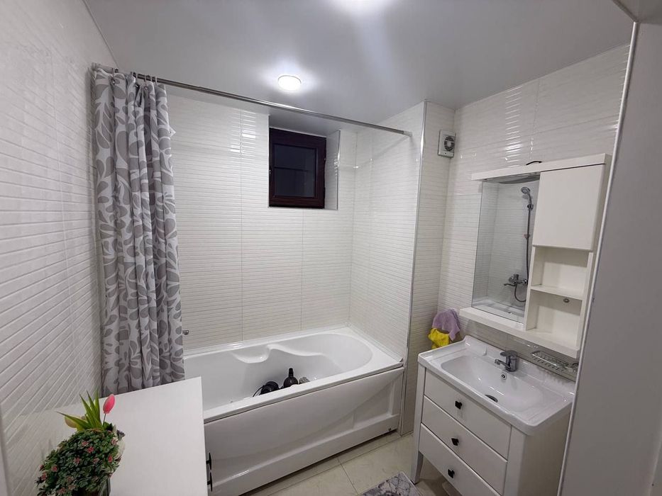 2-комнатная квартира рядом с метро Олмазор