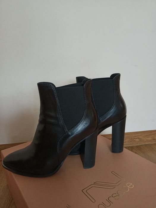 Продам ботильоны Nursace