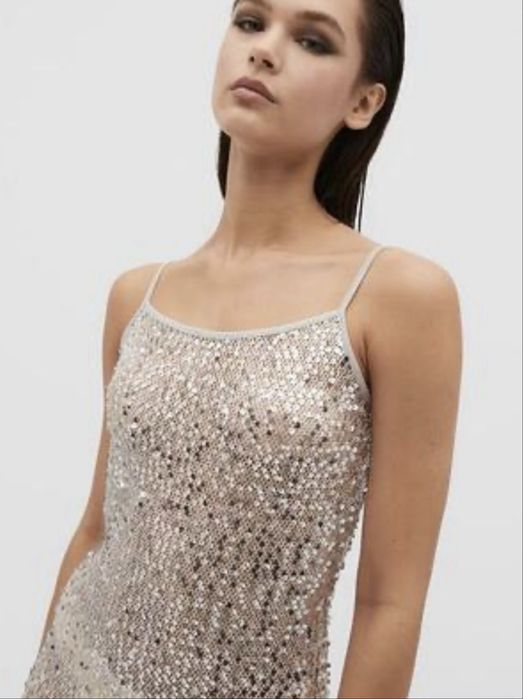 Дълга сребърна рокля с пайети S / M - НОВА ( подарък Zara обеци )