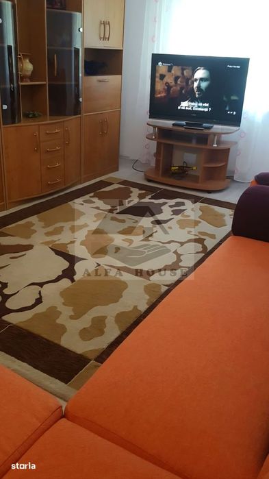 Apartament cu trei camere, Astra - parter inalt, renovat integral.