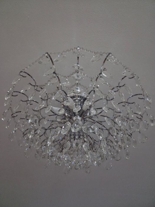 Люстры, иранский хрусталь
