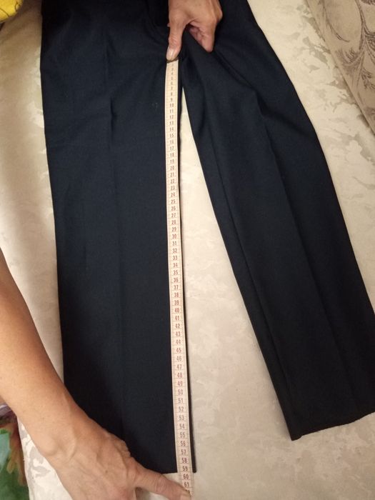 Продам брюки на мальчика