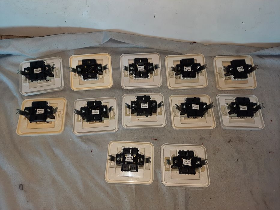 Нови Девиаторени ключове за осветление