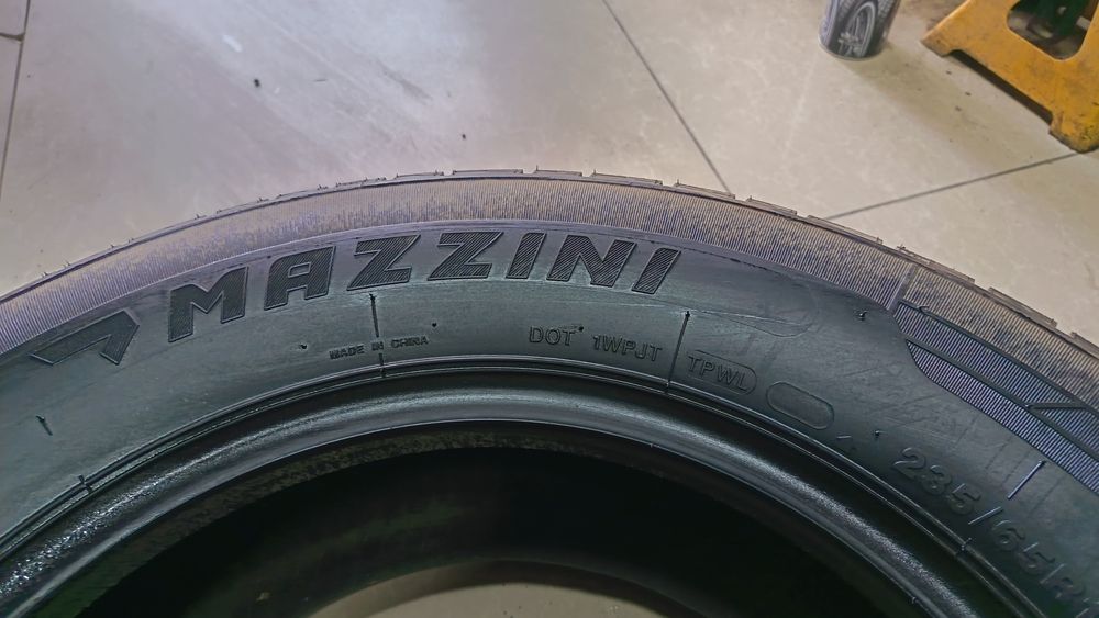Mazzini All season van AS9