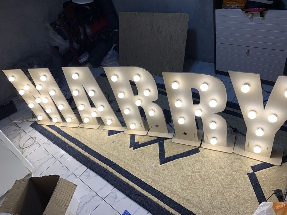 Оформление MERRY ME