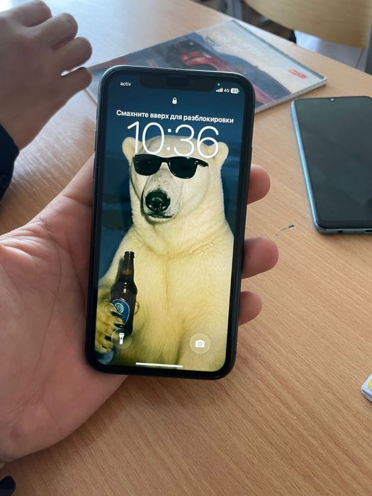 Продам айфон  11