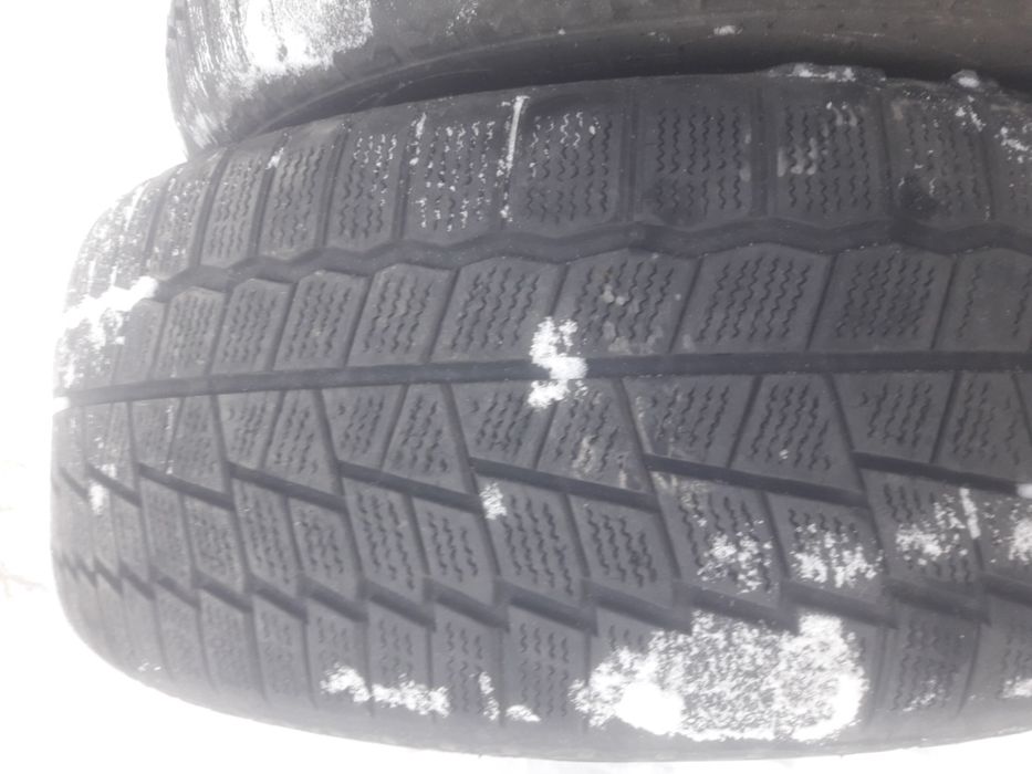 Продам два баллона на 17