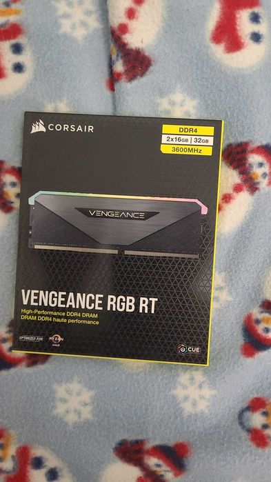 memorie ram ddr4 Corsair Vengeance RGB de 32GB DDR4 3600MHz CL16 , noi