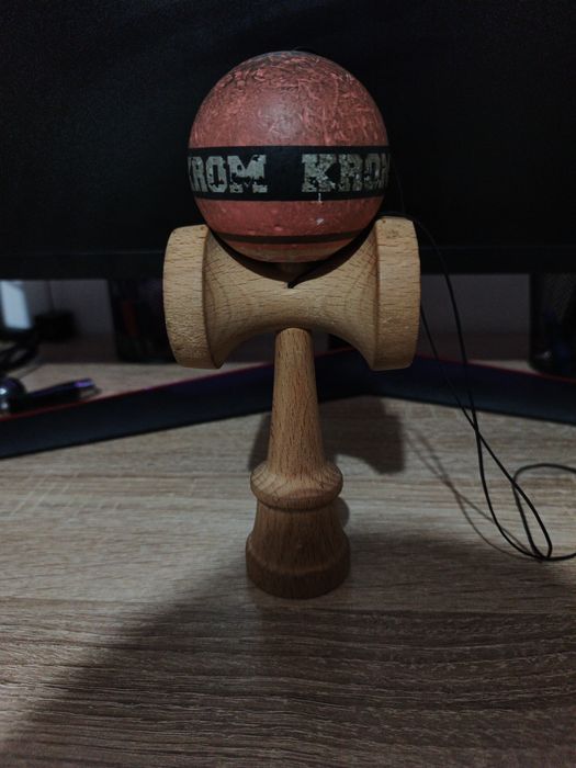 Kendama krom strogo