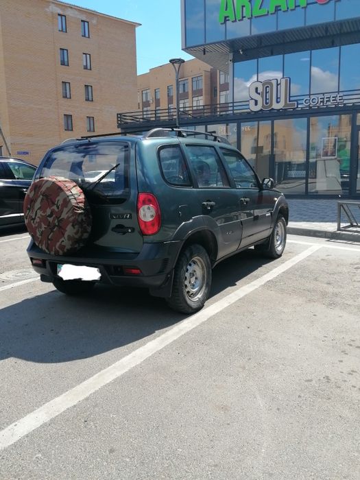 Продам авто Нива Шевроле