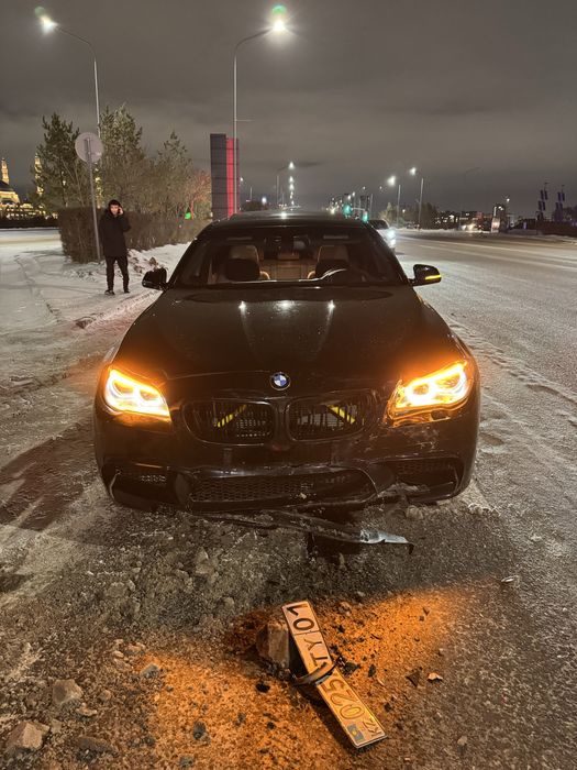 Фара левая adaptive led на F10