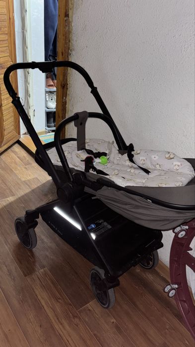 Продам коляску kidillo d900. Кидилло д900