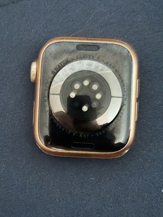 Apple Watch  6серия