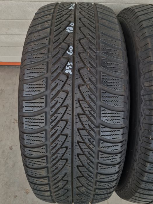 Зимни гуми 2 броя за Джип GOODYEAR  UltraGrip8 255 60 R18 дот 0422