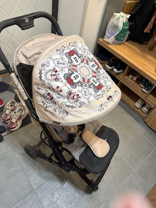 Коляска easy walker disney