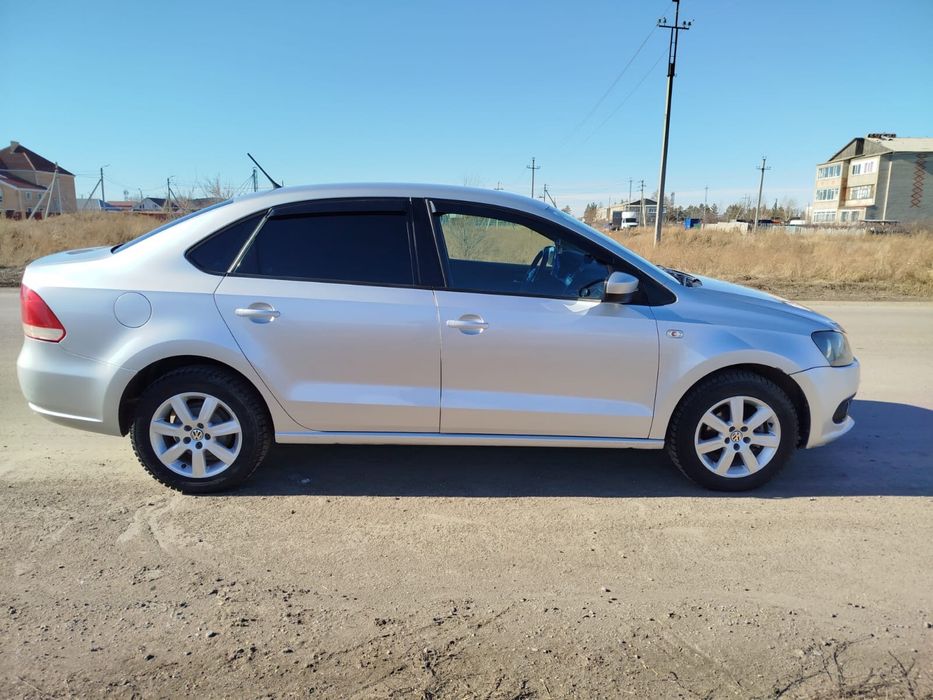 продам фольсфаген поло