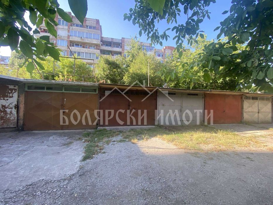 Продава се Гараж / Паркомясто в Велико Търново, Колю Фичето - 21 кв.м за 1096 €/кв.м - Снимка #4